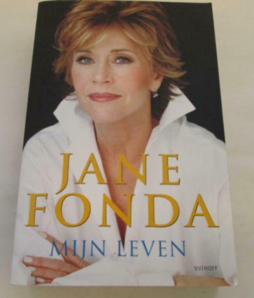 jane fonda mijn leven, Ophalen of Verzenden, Zo goed als nieuw