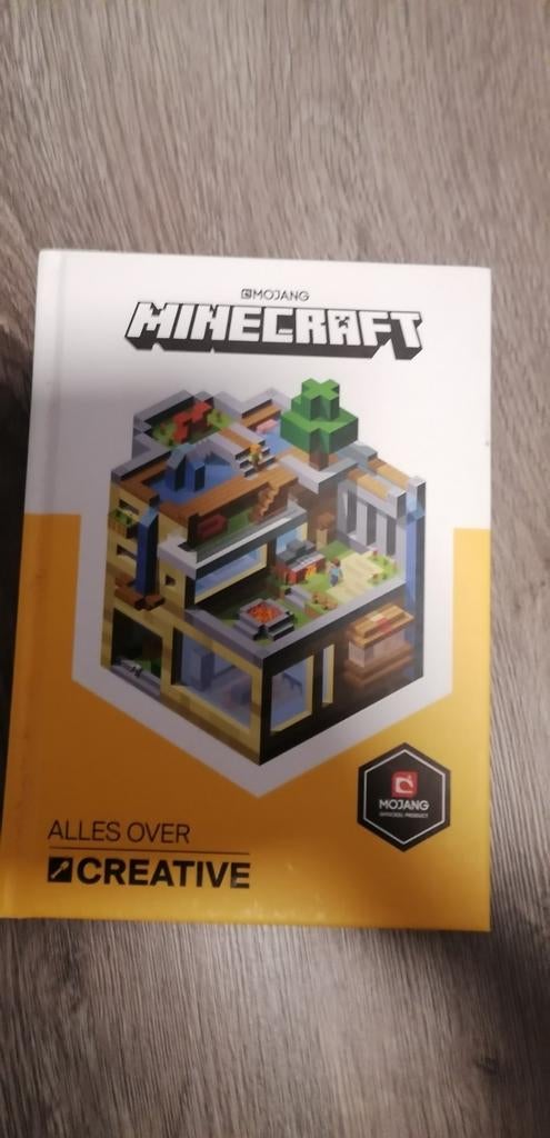 Boek Minecraft, Boeken, Ophalen of Verzenden, Zo goed als nieuw