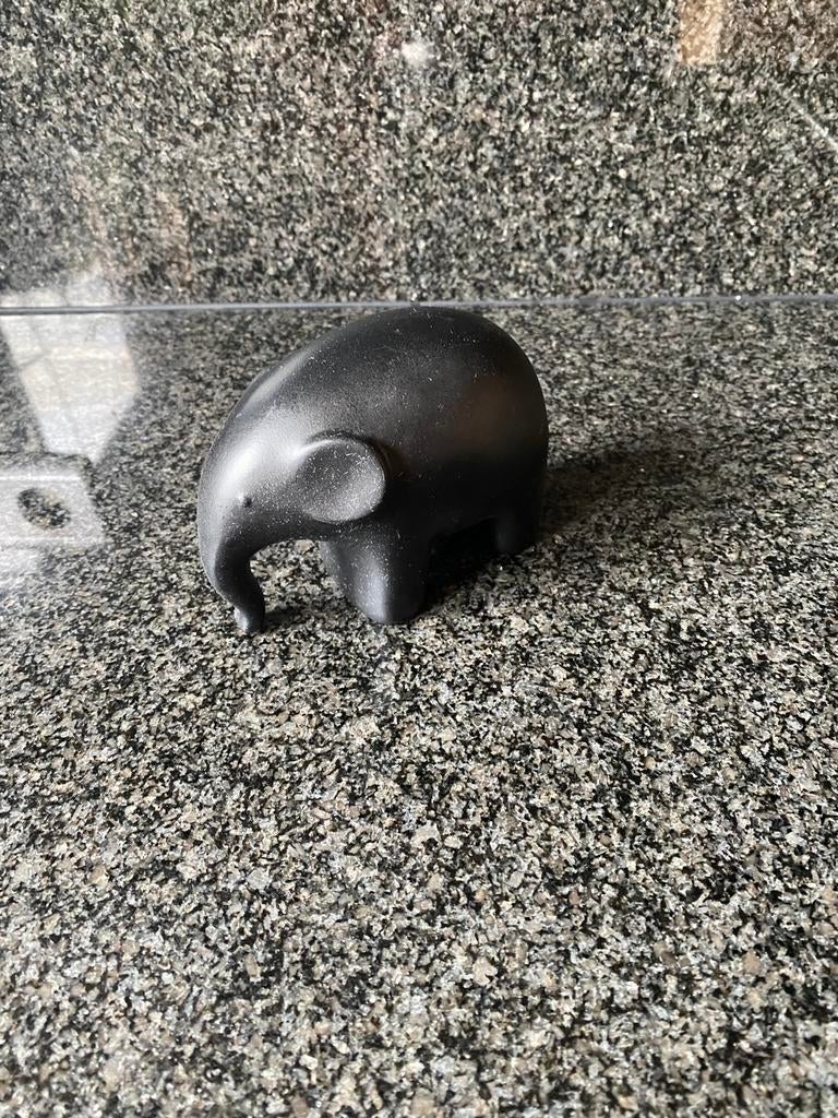 Zwart olifant, Antiek en Kunst, Ophalen