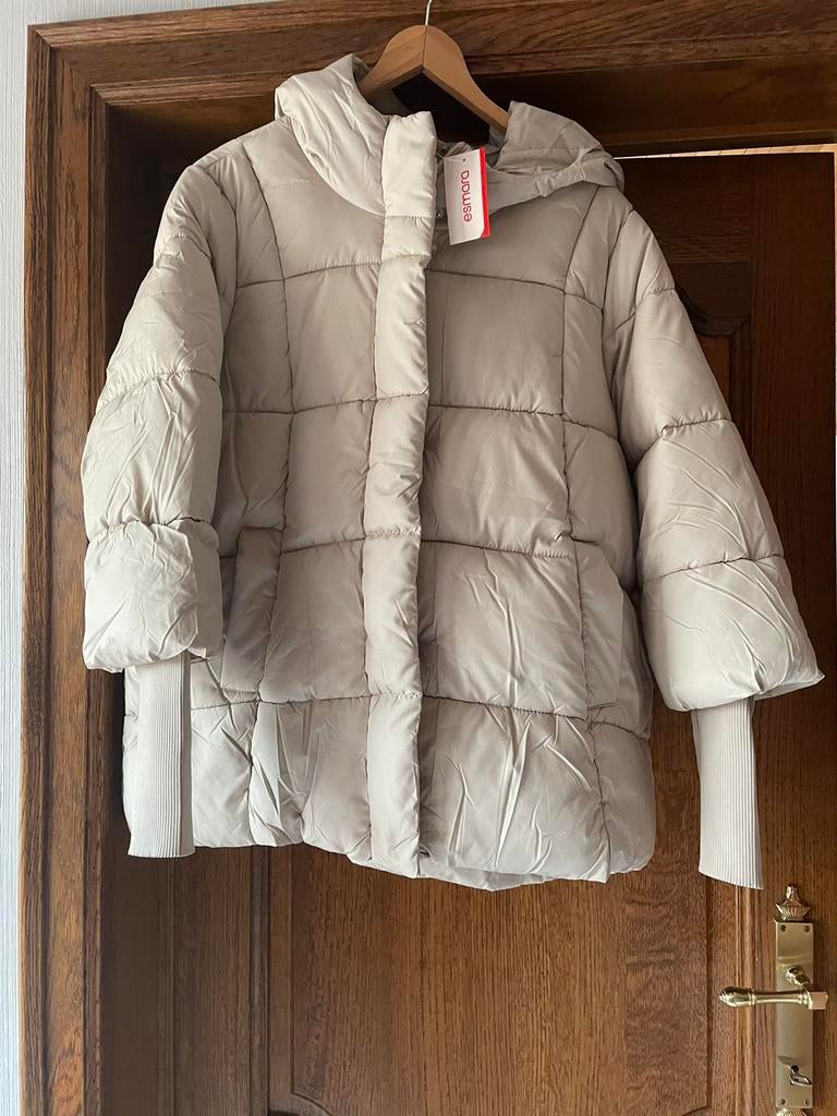 Nieuwe Dames jas met Kap M/ 48 is XL, Ophalen of Verzenden, Maat 46/48 (XL) of groter