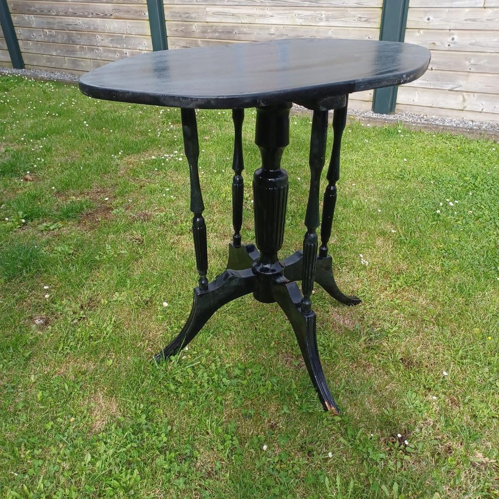 Table bistro, Enlèvement