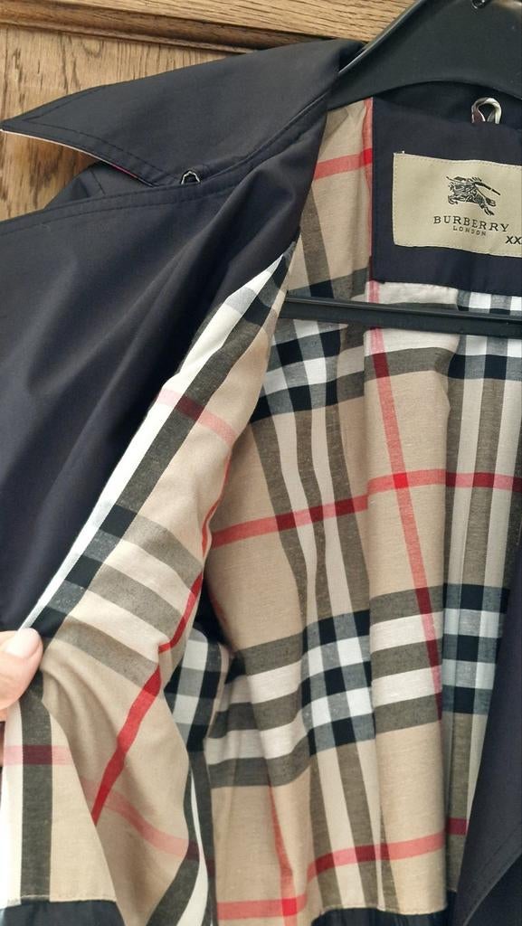 Trench noir - Taille 42, Vêtements | Femmes, Enlèvement ou Envoi, Comme neuf, Noir