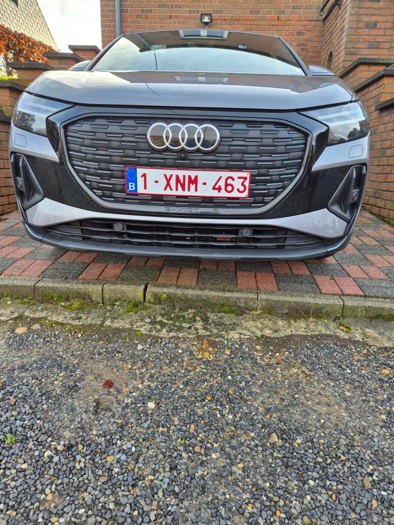 Audi Q4 etron 40 sporbasck 2023 29000 km garantie audi total, Autos, Achat, Alcantara, 5 portes, Automatique