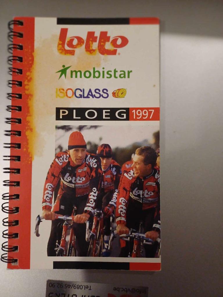Lotto Mobistar Ploeg 1997 - rennersboekje, Sports & Fitness, Cyclisme, Envoi, Comme neuf, Autres types