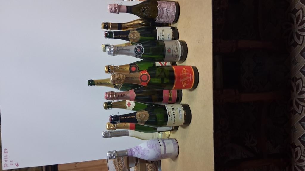 Whisky et champagne, Collections, Enlèvement, Utilisé, Champagne