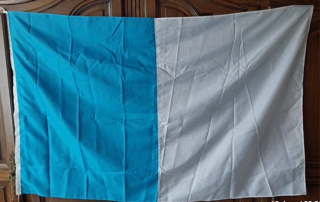Drapeau de Dinant 150 x100, Enlèvement ou Envoi, Comme neuf