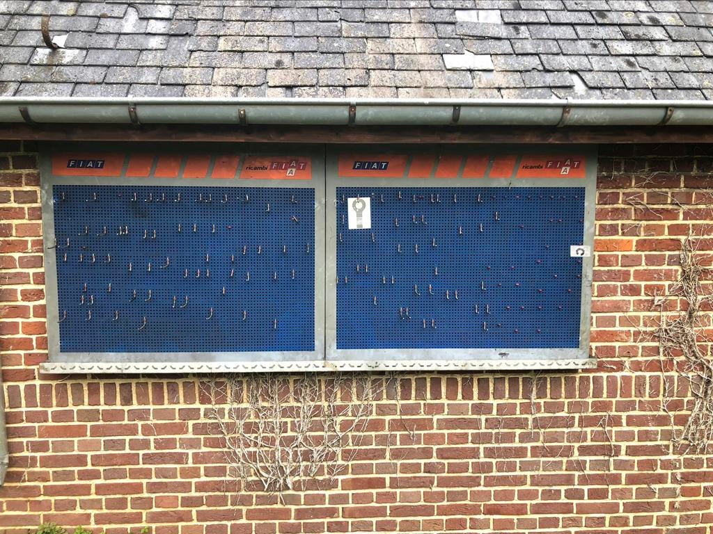 mancave retro garage FIAT wandbord voor gereedschap 240 x 10, Auto diversen, Autogereedschap, Ophalen, Gebruikt