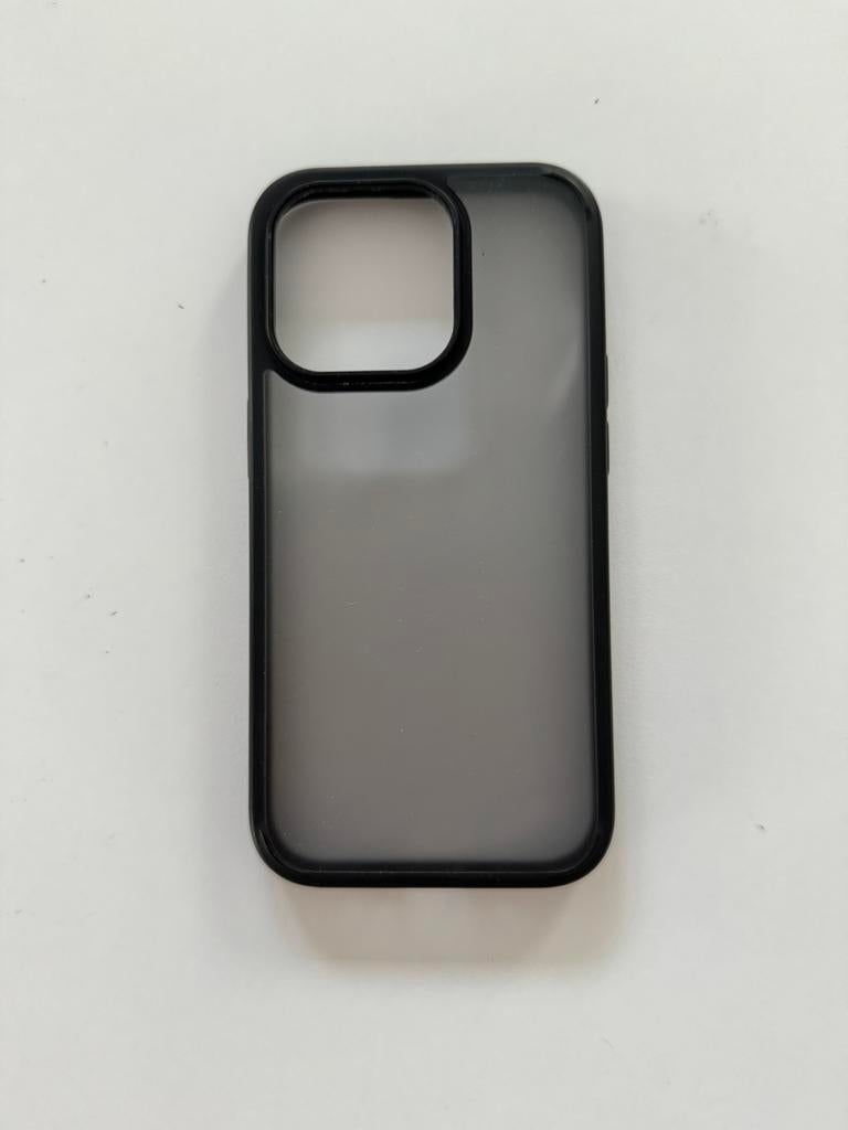 iPhone 14 Pro hoesje (Spigen), Ophalen, Zo goed als nieuw, IPhone 14 Pro