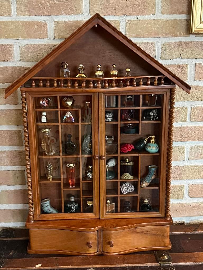 Houten vitrinekast “huisje” voor miniaturen/parfumflesjes –, Antiek en Kunst, Ophalen of Verzenden