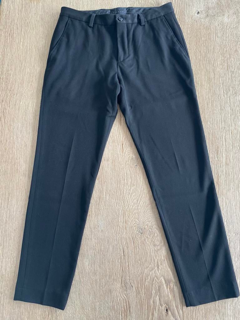 Pantalon chino noir Zara taille XS, Vêtements | Hommes, Pantalons, Comme neuf, Taille 46 (S) ou plus petite, Noir, Enlèvement ou Envoi