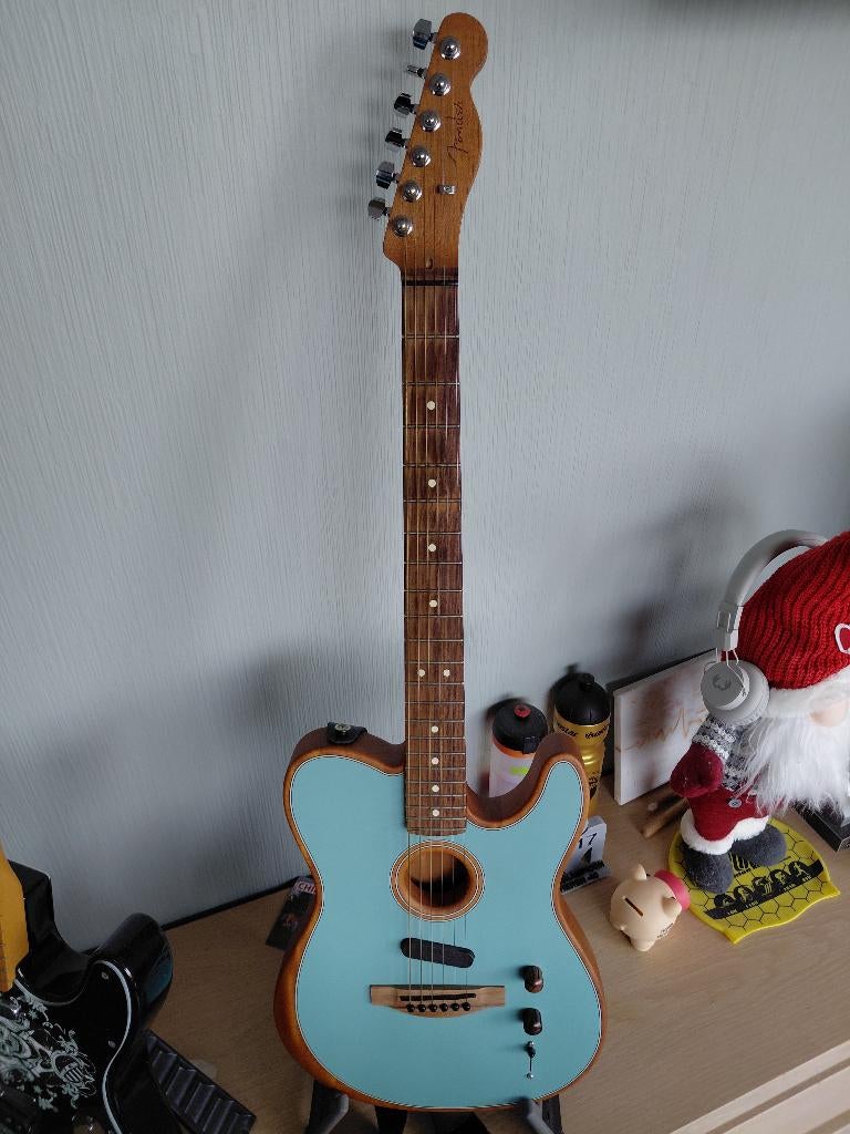 Fender Ltd Ed Acoustasonic Player Telecaster RW Daphne Blue, Enlèvement, Comme neuf, Hollow body, Fender