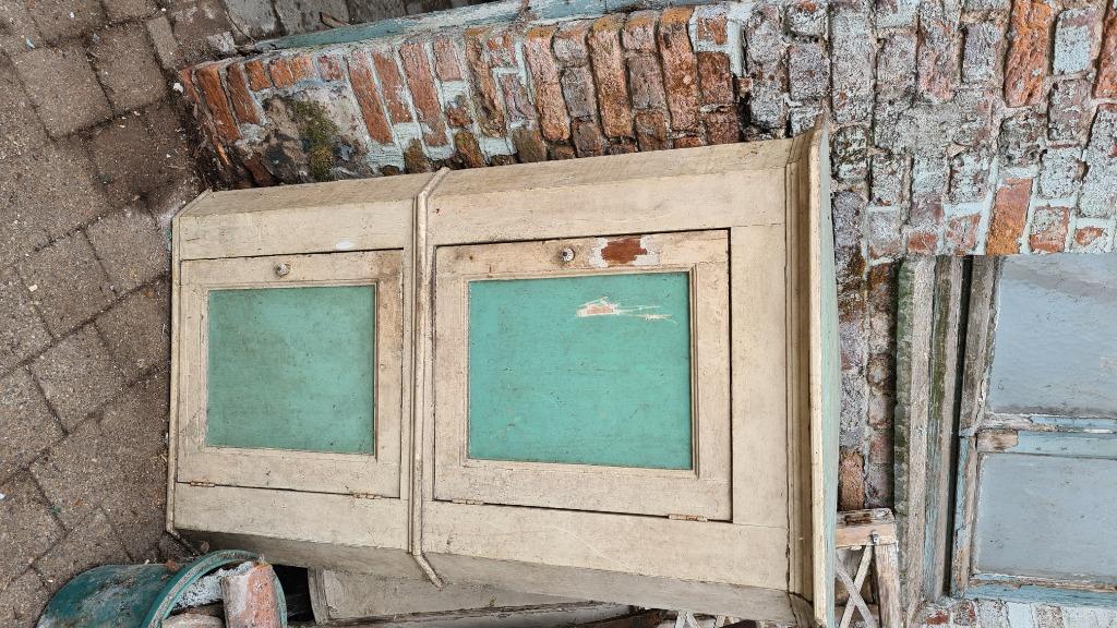 Armoire d'angle en bois massif, Enlèvement