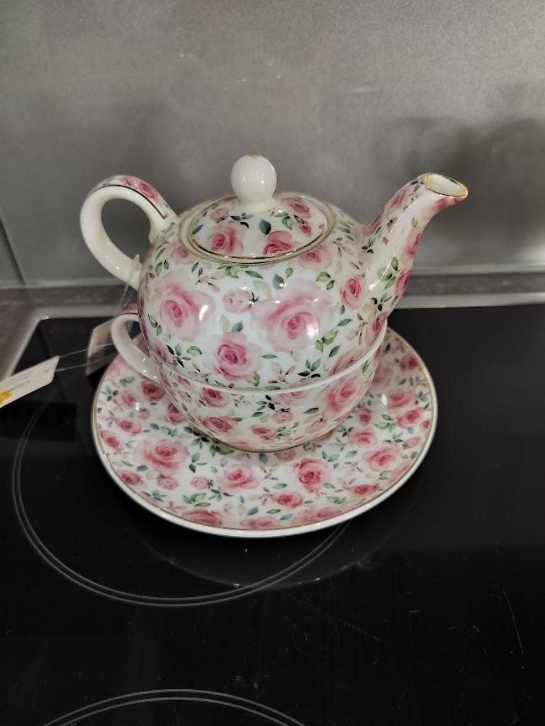 tea for one Cayre & Eef, Huis en Inrichting, Ophalen, Nieuw, Overige stijlen, Kop(pen) en/of Schotel(s)