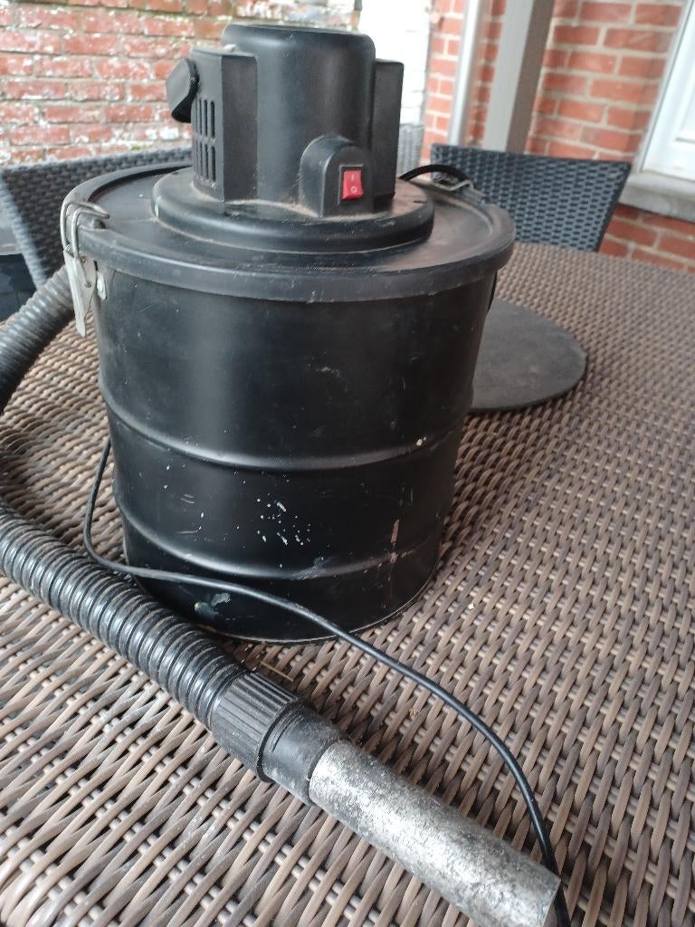 Aspirateur cendres, Enlèvement, Utilisé, Autres types