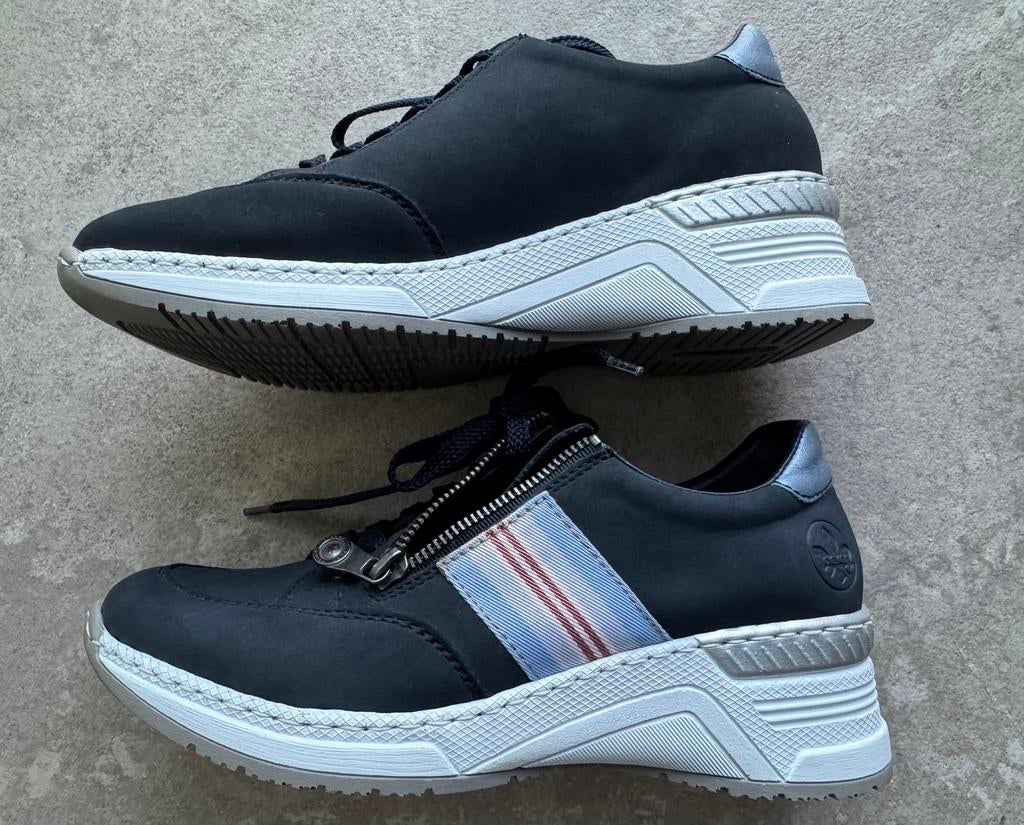 Splinternieuwe Sneakers Rieker maat 39, Kleding | Dames, Schoenen, Blauw, Nieuw, Ophalen of Verzenden, Sneakers