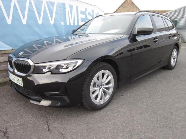 BMW 316DA Touring PROF NAVI + ADAPT. CRUISE + VERW ZETELS, Auto's, BMW, Achterwielaandrijving, Leder, Bedrijf, 5 deurs