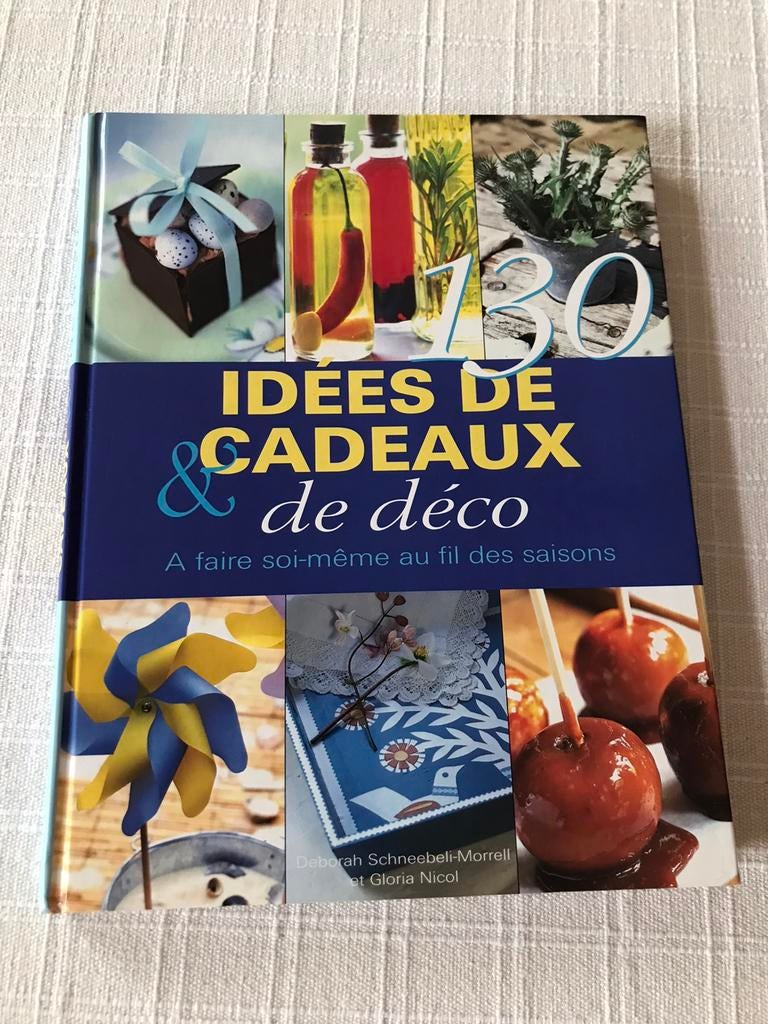 A vendre LIVRE * IDÉES de CADEAUX & de DECO *, Comme neuf