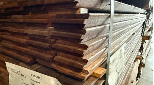 PADOUK 21 x 69, Doe-het-zelf en Bouw, Hout en Planken, Zo goed als nieuw, Overige typen, Overige houtsoorten, Minder dan 200 cm