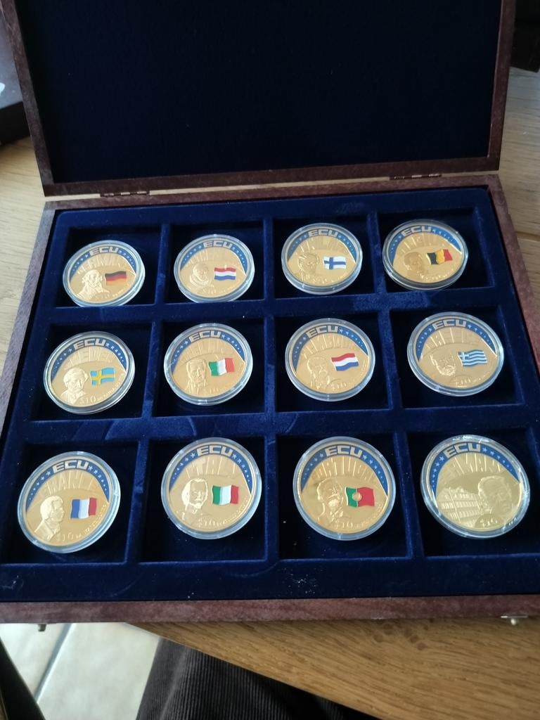 Doos met 12 ECU munten 10$ Liberia 2001, Postzegels en Munten, Ophalen of Verzenden, Munten