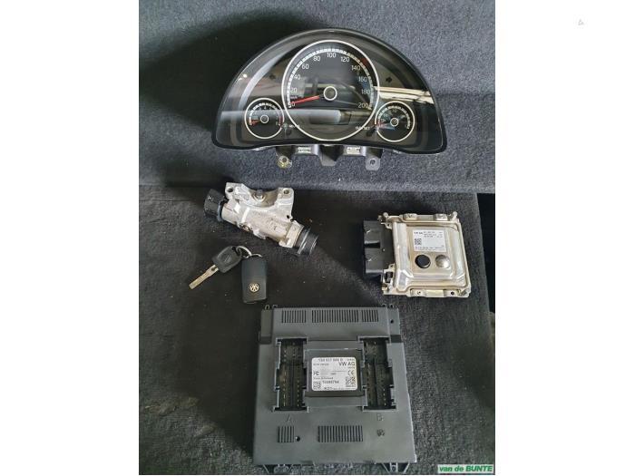 Kontaktslot + computer van een Volkswagen UP, Gebruikt, -, -, Ophalen of Verzenden