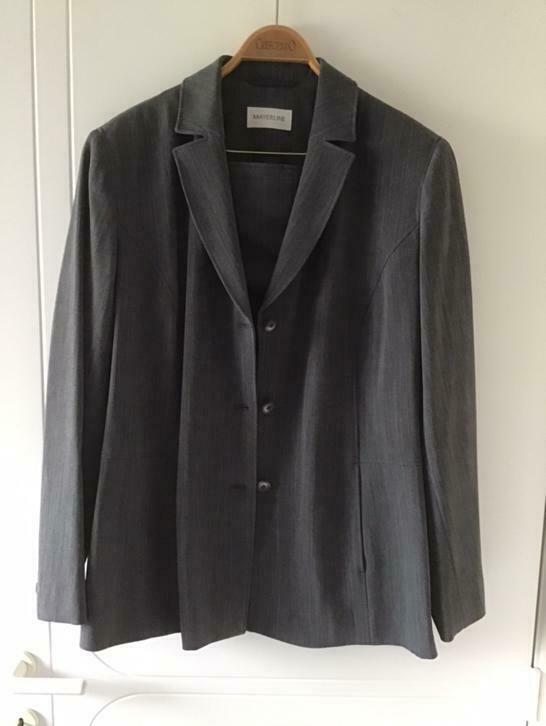 Grijs kostum vest + rok, Mayerline, maat 46, Ophalen of Verzenden, Maat 46/48 (XL) of groter, Grijs