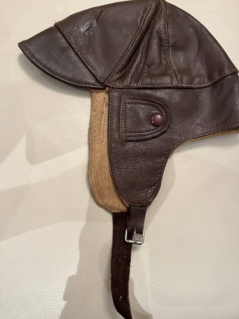 Casque en cuir, Enlèvement ou Envoi