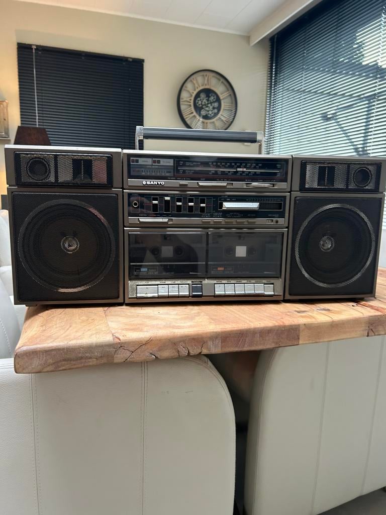 Sanyo model C40 retro, Audio, Tv en Foto, Radio's, Ophalen, Gebruikt, Radio