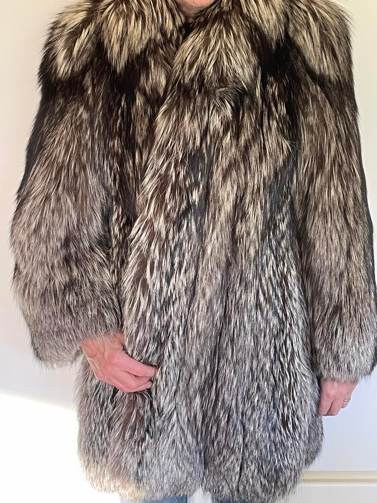 Zilvervos mantel XL, Kleding | Dames, Ophalen of Verzenden, Zo goed als nieuw, Maat 46/48 (XL) of groter