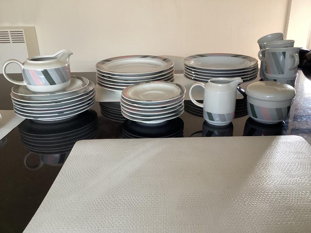 Servies kahla, Enlèvement
