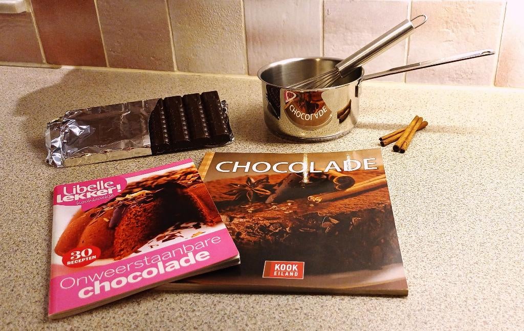 2 heerlijke chocolade-kookboekjes – voor de echte zoetebek!, Ophalen