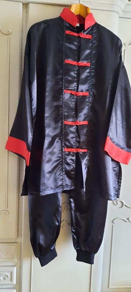 Tai Chi, kung fu wushu uniform., Maat M, Ophalen of Verzenden, Zo goed als nieuw