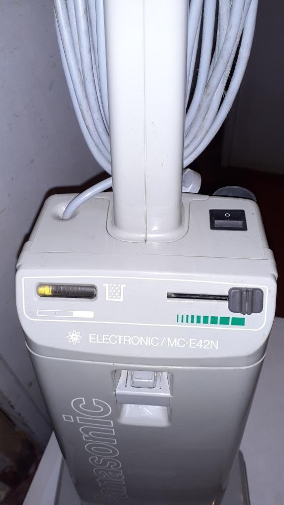 Aspirateur PANASONIC COMPLETE EDGE CLEANING, Enlèvement, Comme neuf, 1600 à 2000 watts