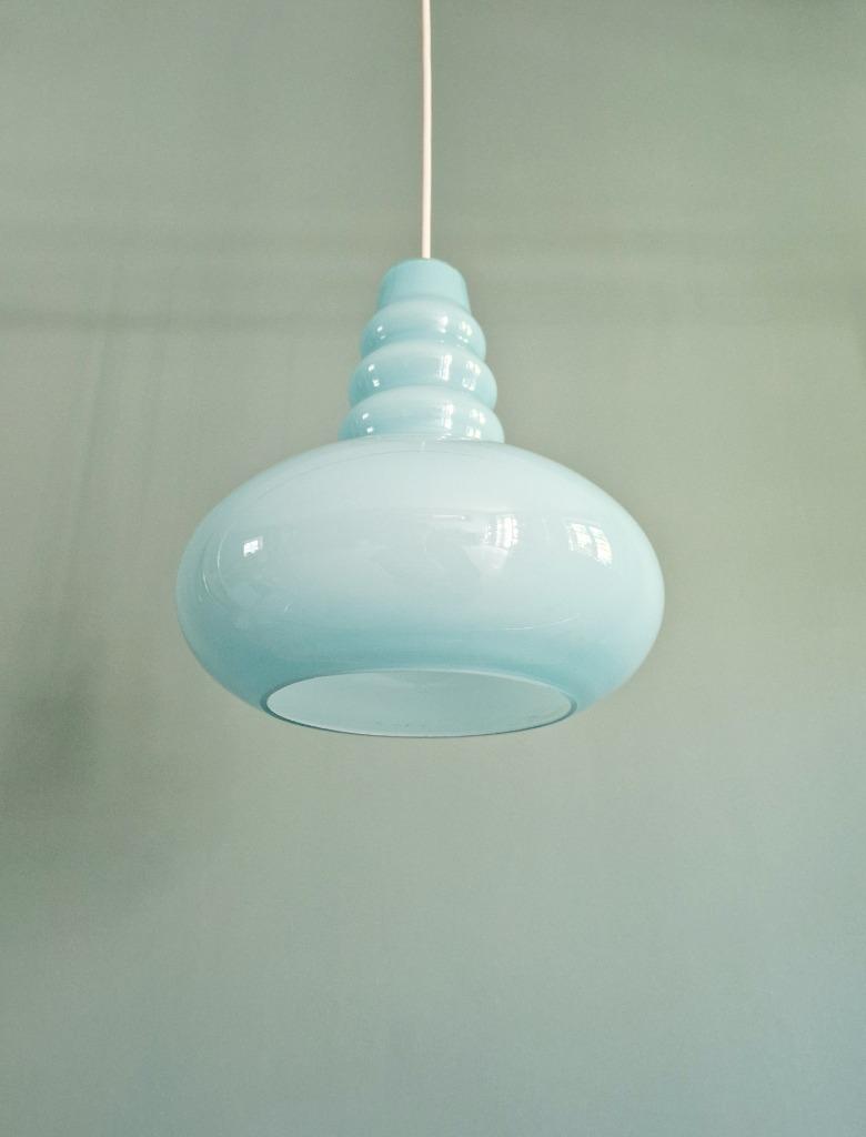 Suspension Space Age en opaline bleue, Peill & Putzler, 1970, Enlèvement ou Envoi