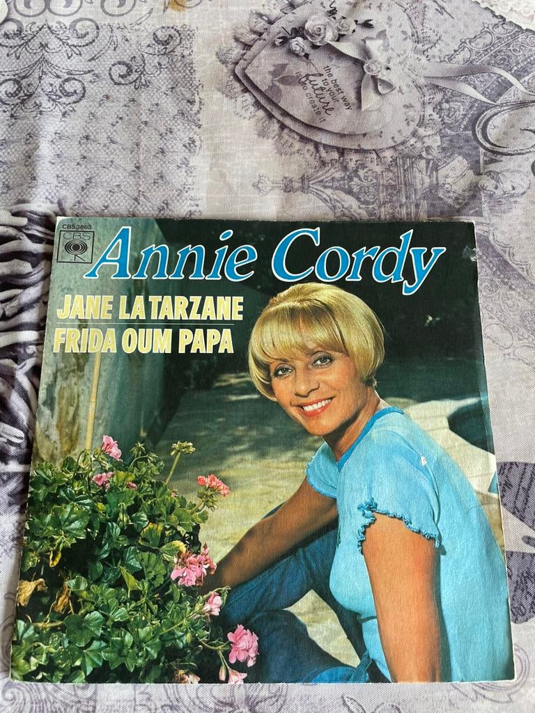 Annie cordy - jane la tarzane / frida oum papa, Enlèvement ou Envoi