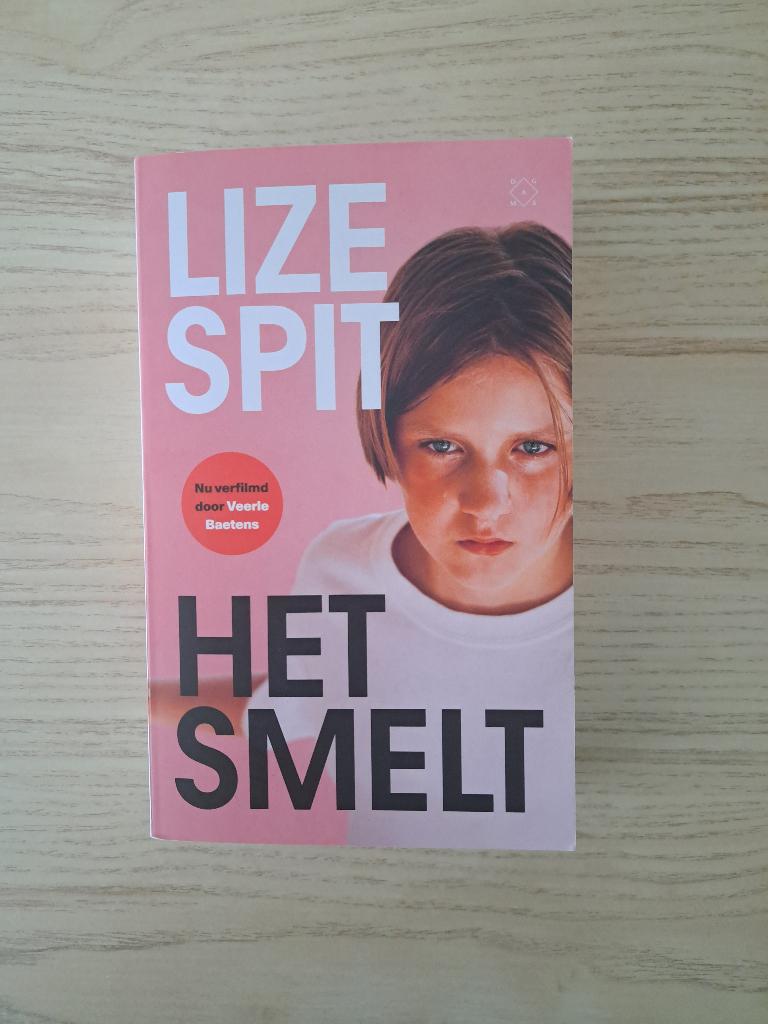 Het Smelt - Lize Spit, Boeken, Ophalen, België, Zo goed als nieuw, Lize Spit