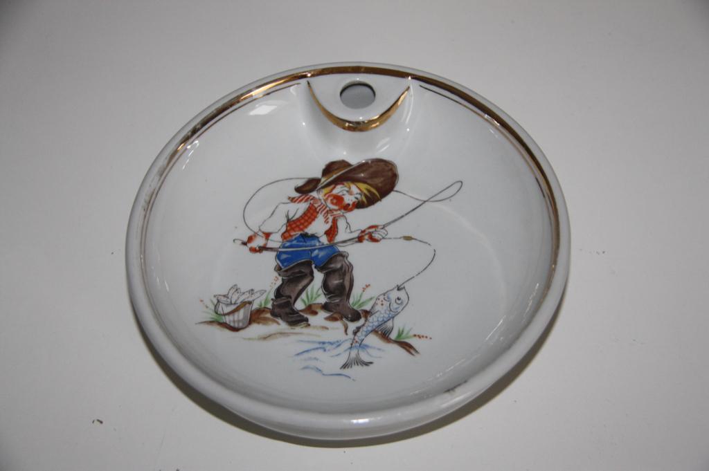 Oud porseleinen warmhoudbord voor baby 1970, Verzenden