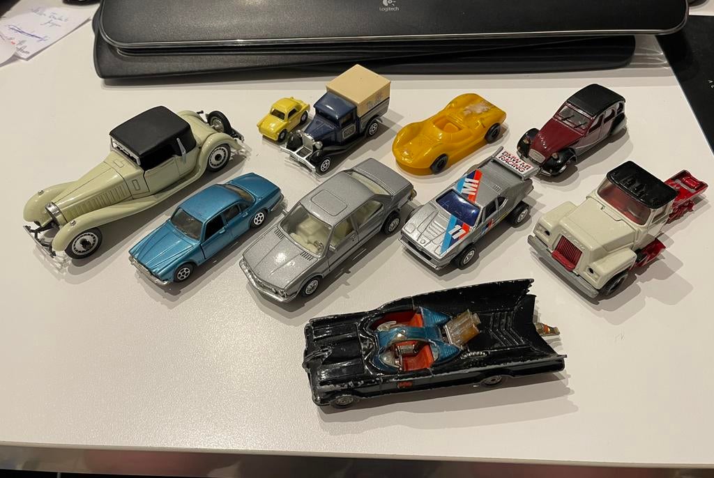 Lot auto corgi majorette polistil holly rio, Enlèvement ou Envoi, Comme neuf, Voiture, Corgi