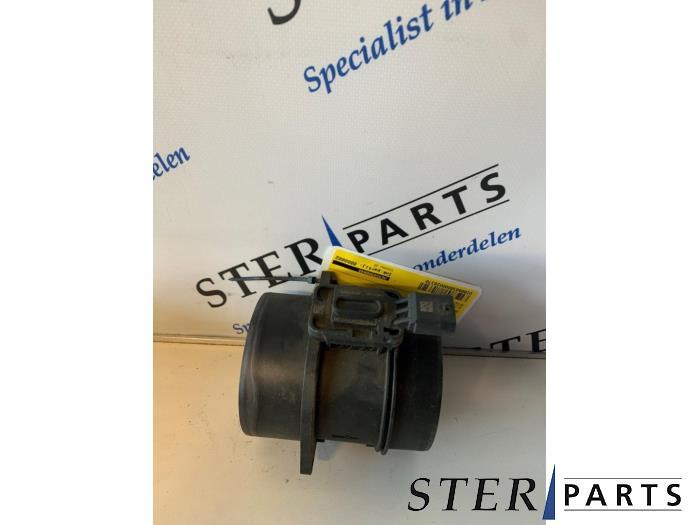 Compteur de masse d'air d'un Mercedes B-Klasse, 3 mois de garantie, Utilisé, -, -