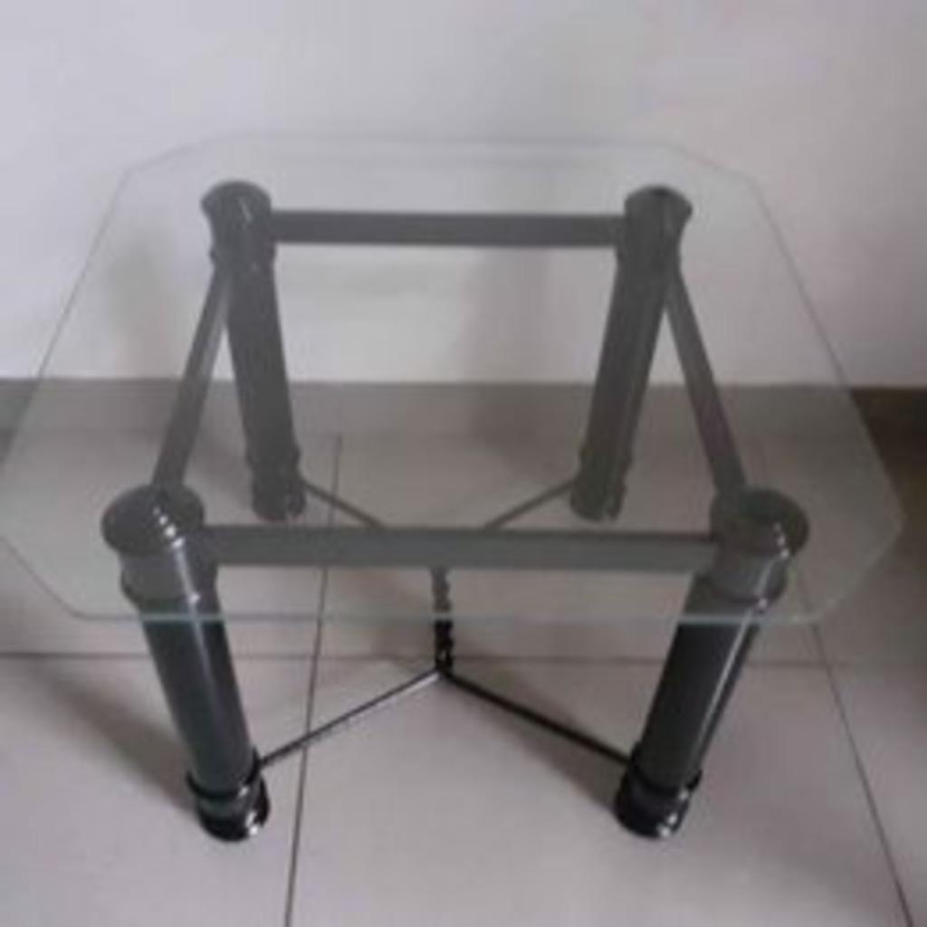 PETITE TABLE VERRE/ACIER STYLE INDUSTRIEL, Enlèvement