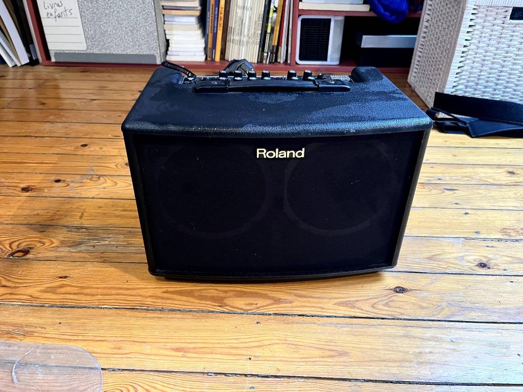 Roland Ampli AC-60, Musique & Instruments, Enlèvement, Comme neuf, Guitare, 50 à 100 watts