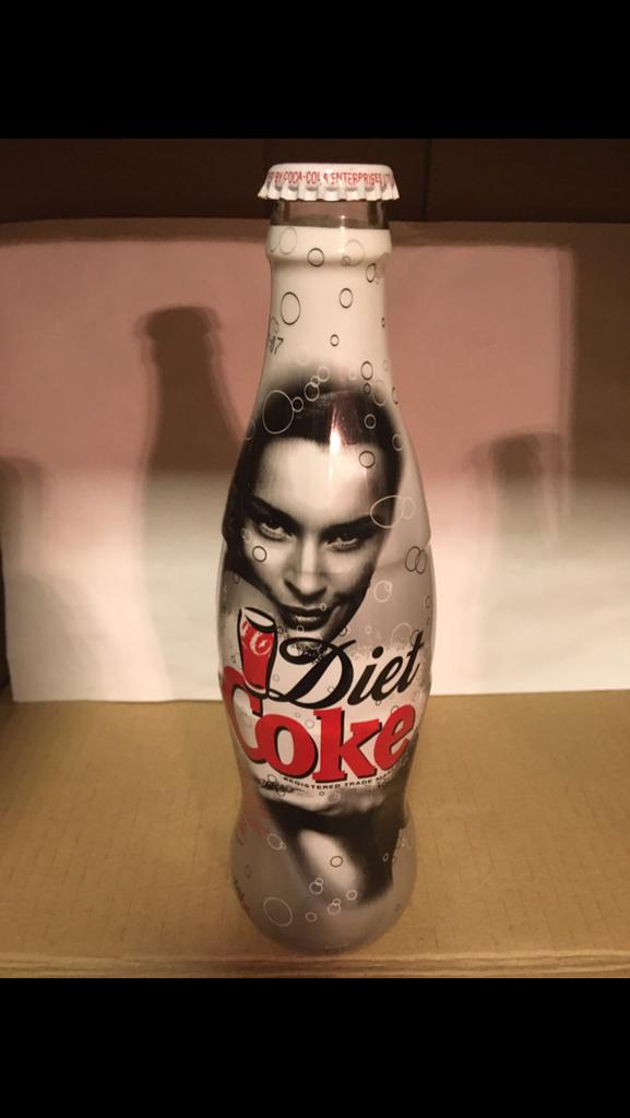 Coca cola flesje van UK, Ophalen of Verzenden, Nieuw
