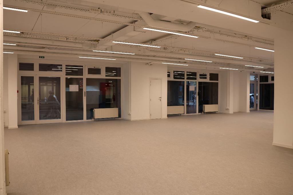 Toutes les catégories, 50 m² of meer, Charleroi