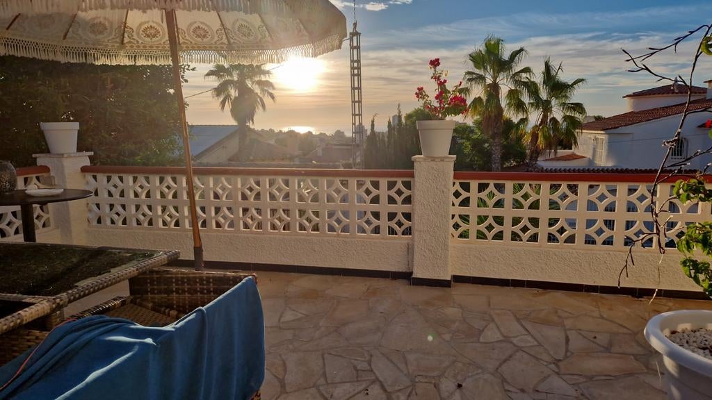 Discrete boutique stijl villa in Calpe te huur, Vakantie, Vakantiehuizen | Spanje, 8 personen, 4 of meer slaapkamers, Costa Blanca