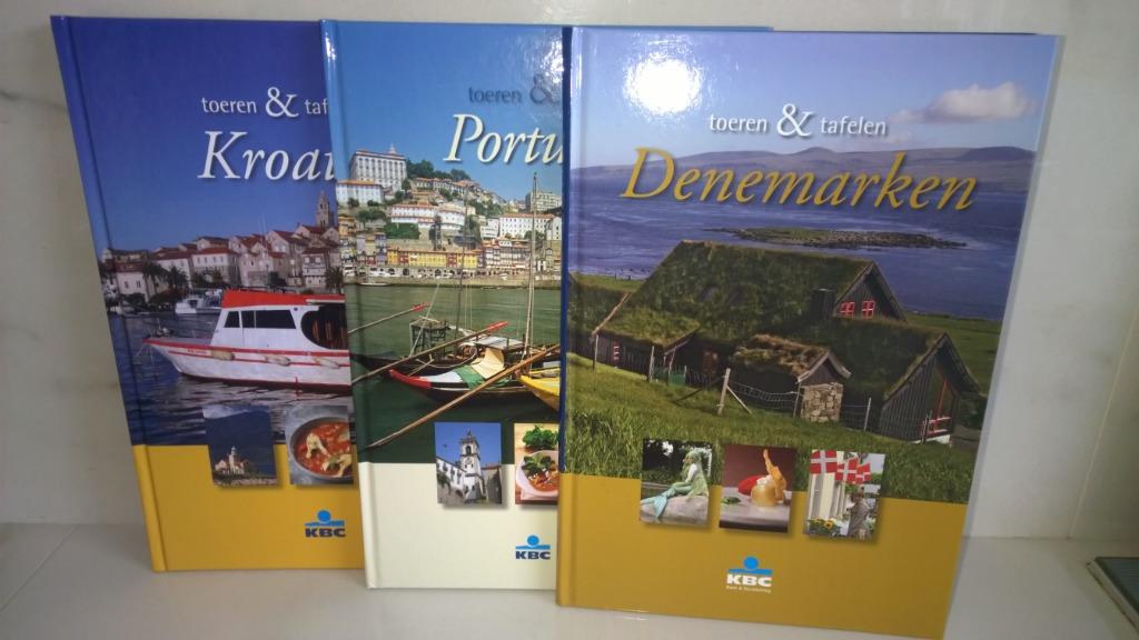 Tafelen en toeren in Denemarken , Portugal , Kroatie, Ophalen of Verzenden, Nieuw, Europa, Reisgids of -boek