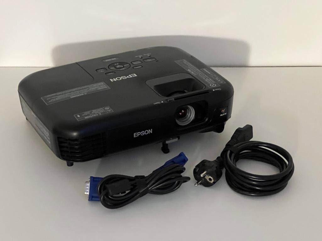Projecteur SVGA Epson EB-S02 (idéal Rétrogaming), TV, Hi-fi & Vidéo, Enlèvement ou Envoi, Reconditionné, Epson, LCD