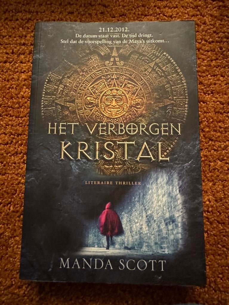 Michael Scott - Het verborgen kristal, Boeken, Ophalen of Verzenden, Michael Scott