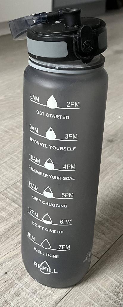 Favofit Water Bottle with Time Marking zonder borstel,filter, Ophalen, Gebruikt