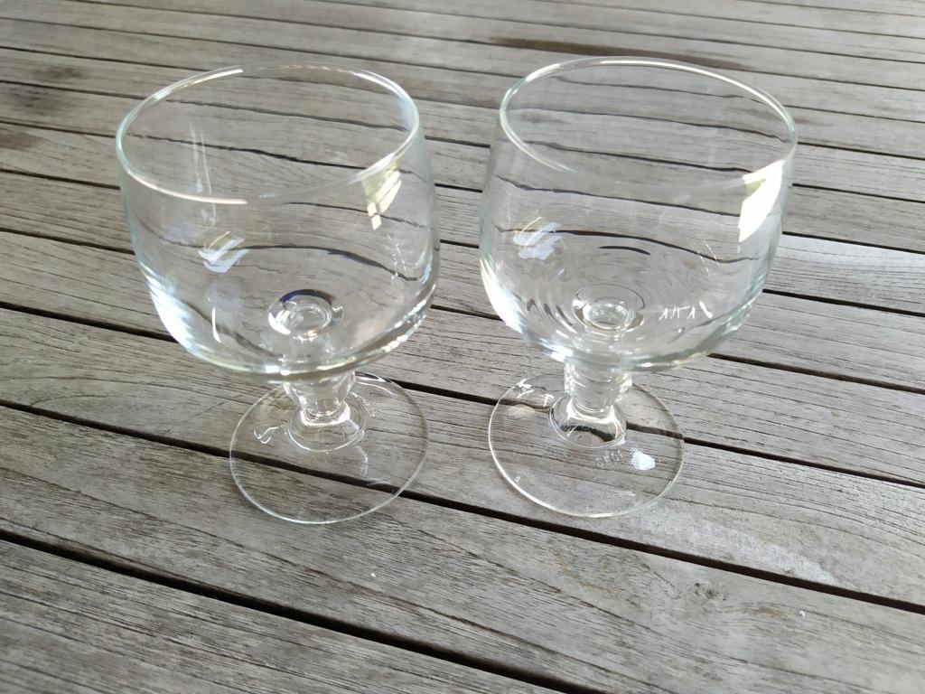 NIEUW - Set van 2 glazen in kopstijl - H 12,5 cm - D 7,5 cm, Verzamelen, Ophalen