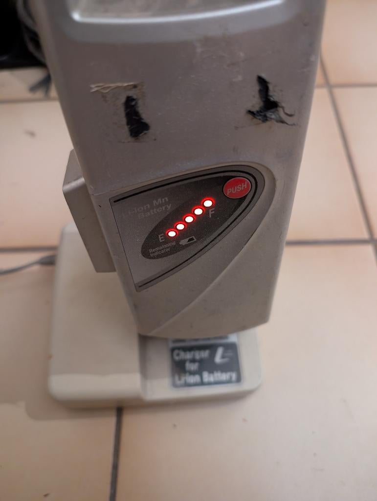 Akku flyer  Panasonic 26 volt, Ophalen, Gebruikt