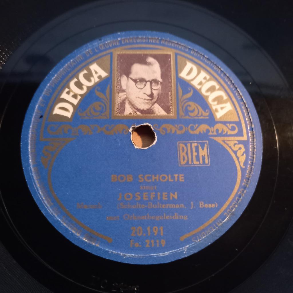 Bob Scholte ‎– Ieder Stadje Heeft Z'n Schatje / Josefien '10, Ophalen of Verzenden, Voor 1960, Gebruikt, 10 inch
